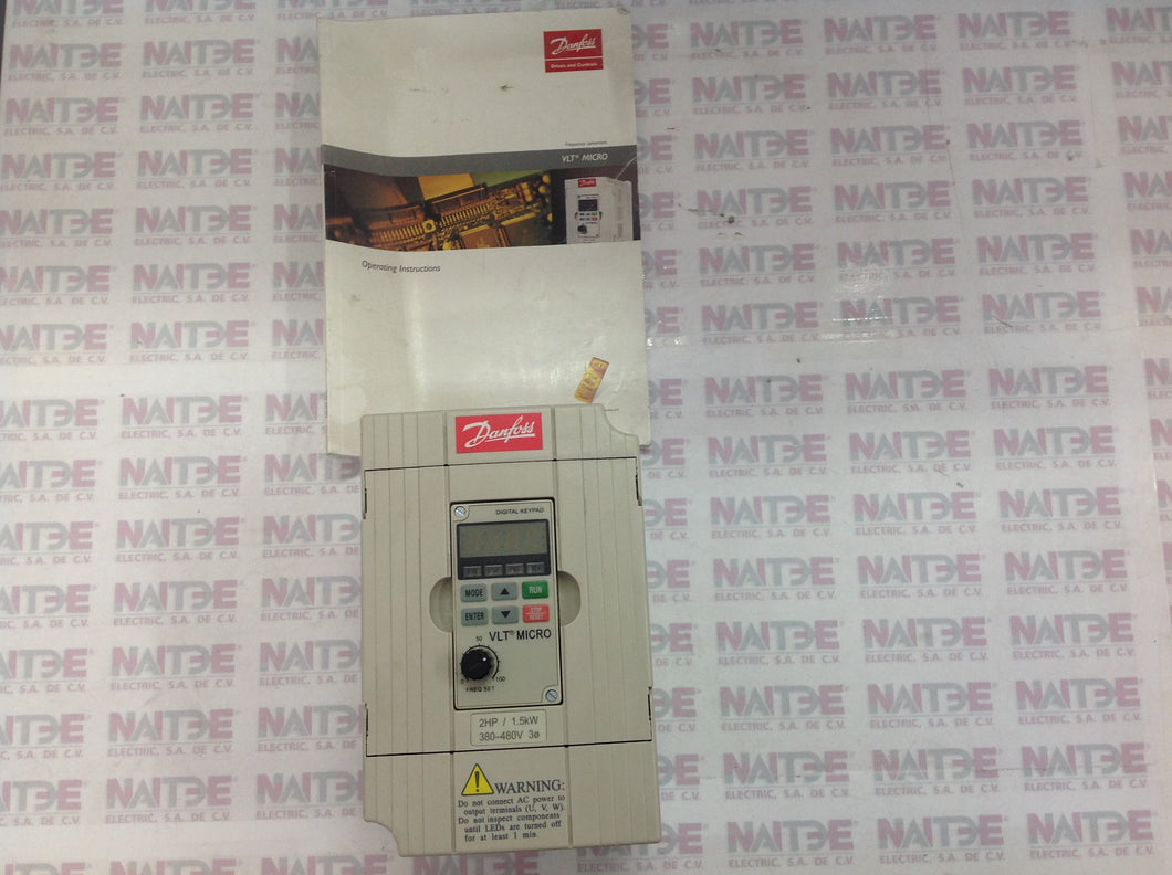 VARIADOR DE VELOCIDAD DANFOSS 176F7313 DE 2 HP 1.5 KW 380/480V VLT MICRO