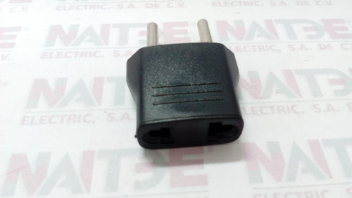 CLAVIJA PLASTICA STEREN 905-103 ADAPTADORA ENTRADA AMERICANA SALIDA EUROPEA COLOR NEGRO