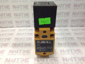 SWITCH PHOTOELECTRIC OMRON E3N2-50D E44-US