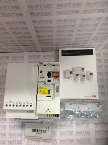 VARIADOR DE VELOCIDAD ABB ACS355-03E-24A4-2  7.5 HP 240V 3AUA0000058179