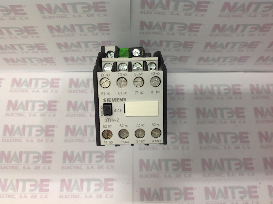 CONTACTOR SIEMENS 3TH4244-OBG8 DE 90-140 V