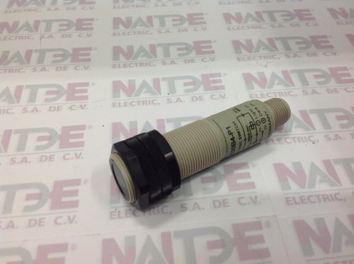 SENSOR PHOTOELECTRICO DIFUOSO OMRON E3F2-DS30B4-P1 M12 10-30 VDC