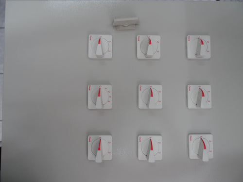GABINETE PARA CONTROL DE 9 VENTILADORES DE CADENA (500 X 400 X 200)