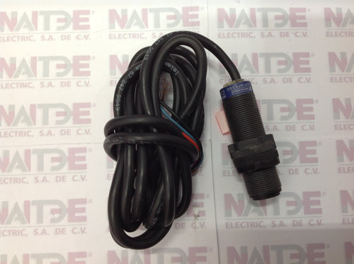 SENSOR CON REFLECTOR TELEMECANIQUE XU1P18PP340 M18 12-24 VDC PNP DS 15 MTS 4 HILOS C/CABLE.