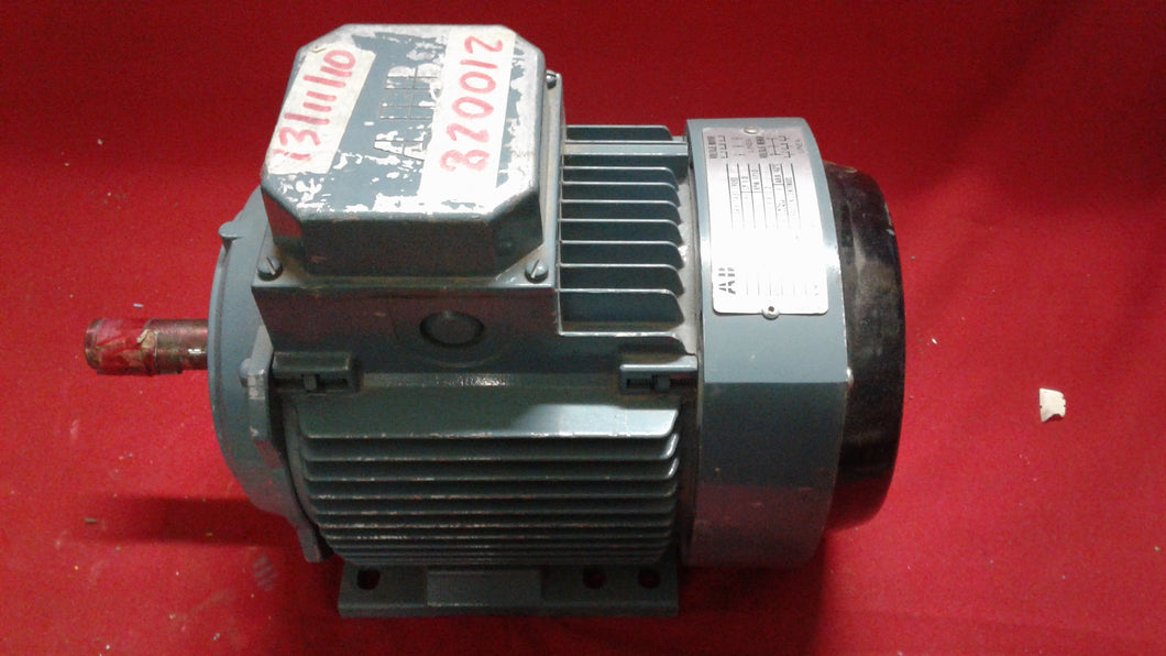 MOTOR ABB ARM 143 T 90S  3 FASES 1800 RPM  1 HP 22O/440 V. TIPO MBT