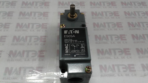 INTERRUPTOR DE LIMITE CUTLER HAMMER E50AR1 ( COMPLETO CUERPO Y CABEZAL ) COLOR GRIS