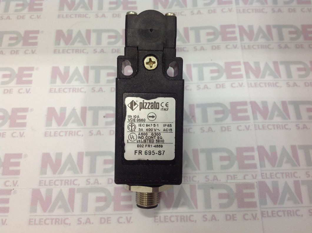 INTERRUPTOR DE POSICION  PIZZATO  FR-695-S7