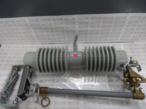 CORTACIRCUITOS IUSA APD-3805100-200 ( 310959 ) / MULTICO  MU-C31  DE 38KV