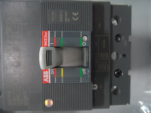 GABINETE SRN + INTERRUPTOR C/PLATINA ABB SRN4315068059K, IP40 500X300X200, TMAX XT3N 250A 3P, C/TERMINALES