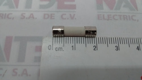 FUSIBLE CERAMICO LITTELFUSE 215.6.3, 5 X 20, 6.3 AMP, ACC. ( FERRAZ MODELO: GSD-6 3/10 )