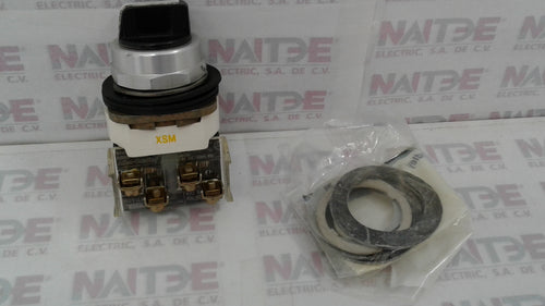 SELECTOR ALLEN BRADLEY  800T-J91B DE 3 POS.