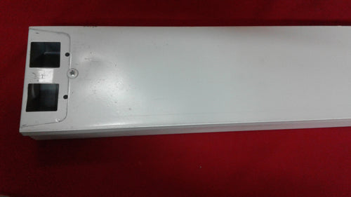 GABINETE DE CANAL DE 2 X 39 WATTS
