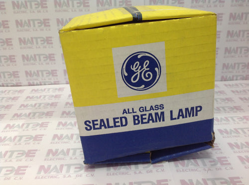 FOCO REFLECTOR 4435 DE 12 V 30 W