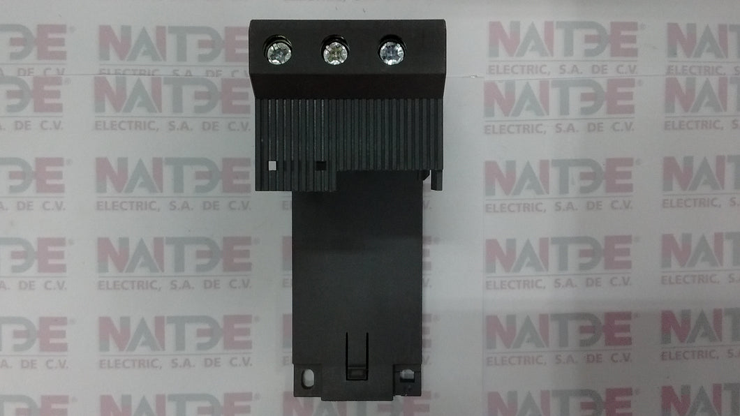 BASE DE MONTAJE P/RELEVADOR ABB  DB45E ( E45DU ) CAT.1SAX201110R1001