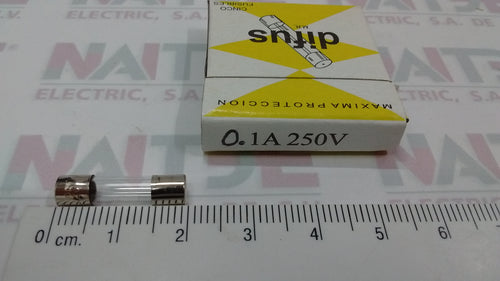 FUSIBLE TIPO EUROPEO DE 100 ma ( 0.1 AMP ) 250 V