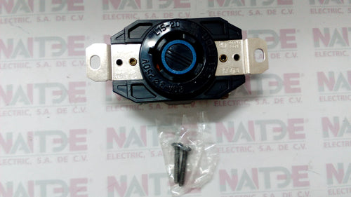 CONTACTO LEVITON  2420 CON SEGURO LATERAL Y 3 FASES  20 A 250 V (S/M) COLOR NEGRO