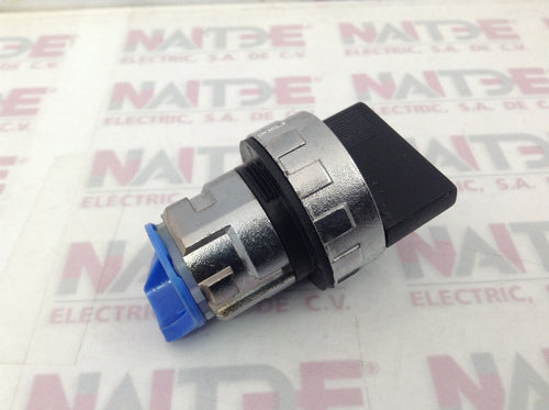 SELECTOR DE MANETA CORTA BRETER RM313N DE 3 POS C/RETENCION